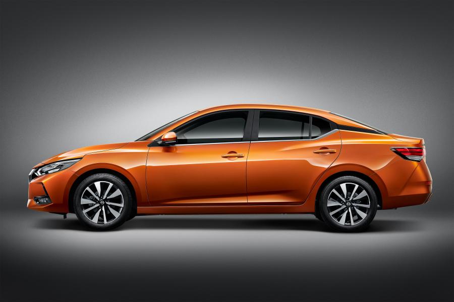  Nissan Sylphy 2019 года  (CN) (фото 17 из 24)